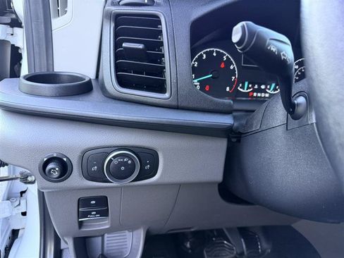 Used 2023 Ford Transit 250 Medium Roof RWD image 20