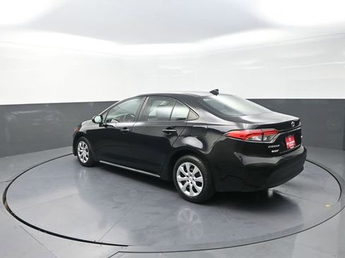 Used 2024 Toyota Corolla LE FWD image 57