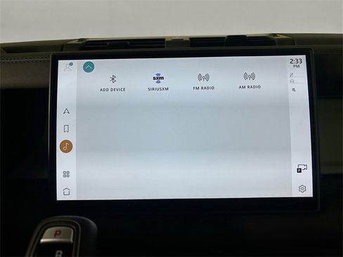 Used 2025 Land Rover Defender 110 S image 15