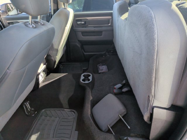 Used 2019 RAM 1500 Classic SLT RWD image 28
