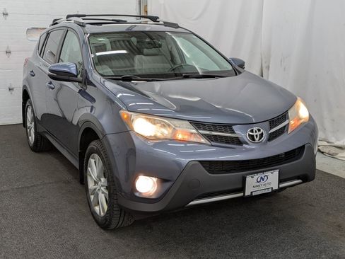 Used 2013 Toyota RAV4 Limited image 25