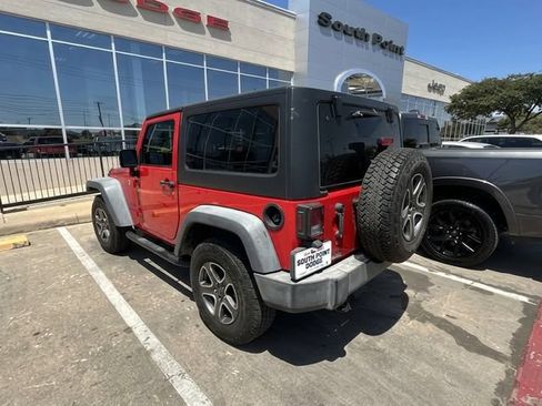 Used 2018 Jeep Wrangler Sport AWD/4WD image 4