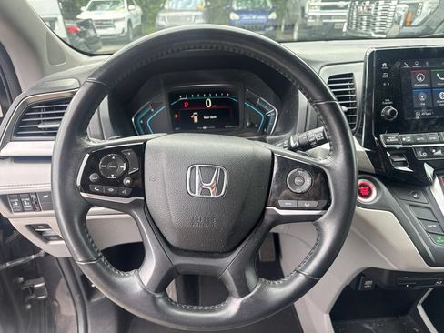 Used 2018 Honda Odyssey EX-L image 11
