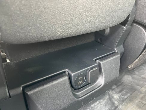 Certified 2023 Ford F150 XLT w/ Trailer Tow Package image 12