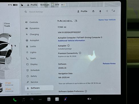 Used 2023 Tesla Model 3 Standard Range image 18