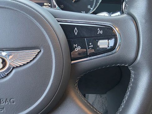 Used 2020 Bentley Mulsanne image 11
