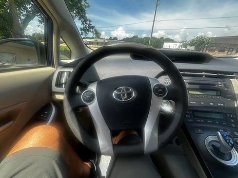 Used 2010 Toyota Prius FWD image 12