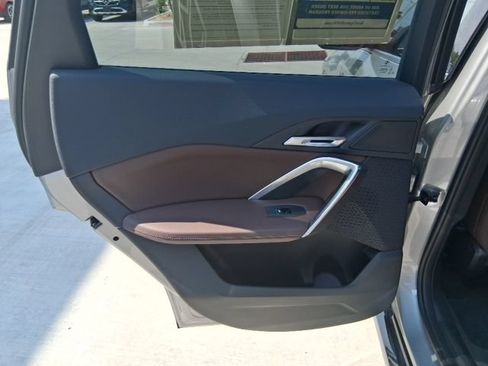 Used 2025 BMW X1 xDrive28i AWD/4WD image 15