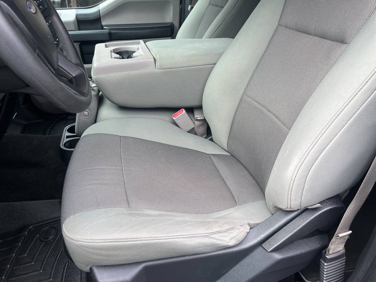 Used 2015 Ford F150 XL w/ Equipment Group 101A Mid AWD/4WD image 19