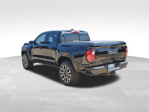 Certified 2026 GMC Canyon AT4 w/ Technology Plus Package AWD/4WD image 4
