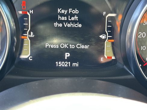 Used 2022 Jeep Gladiator Mojave w/ Trailer Tow Package image 31