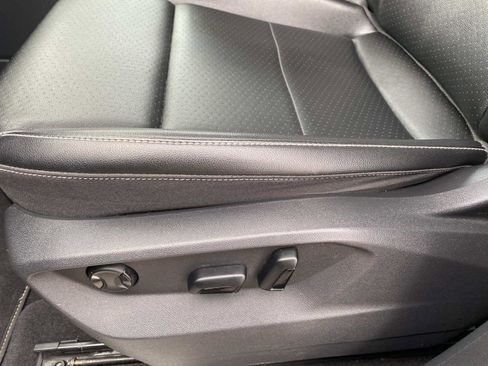 Used 2022 Volkswagen Atlas SE image 24