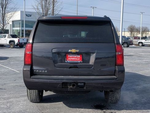 Used 2018 Chevrolet Tahoe LS w/ Enhanced Driver Alert Package image 6
