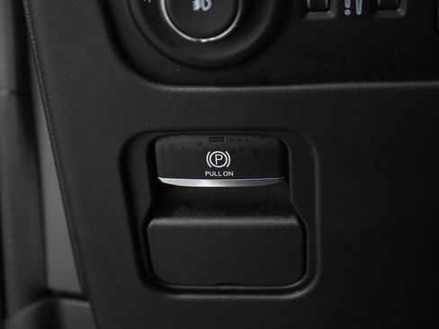 Used 2022 Jeep Grand Wagoneer Series II AWD/4WD image 30