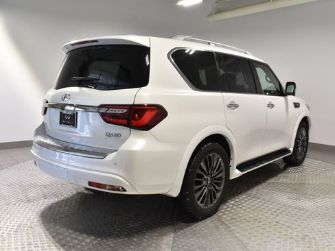 Certified 2024 INFINITI QX80 Sensory image 4