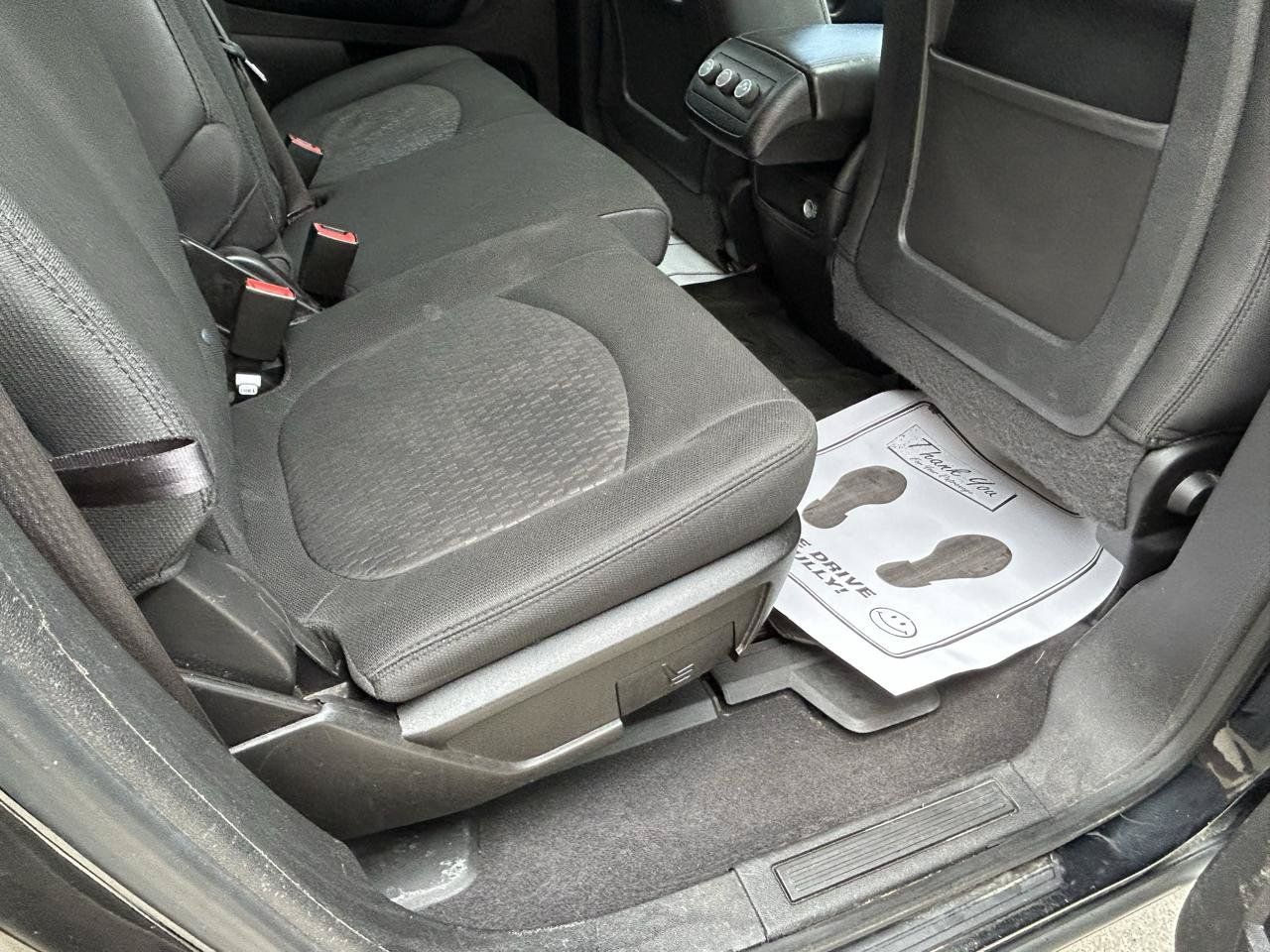Used 2012 GMC Acadia SLE AWD/4WD image 11