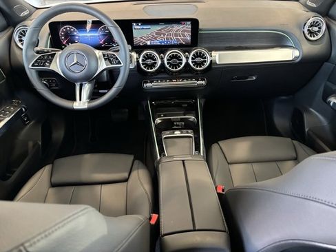 New 2026 Mercedes-Benz GLB 250 4MATIC image 15