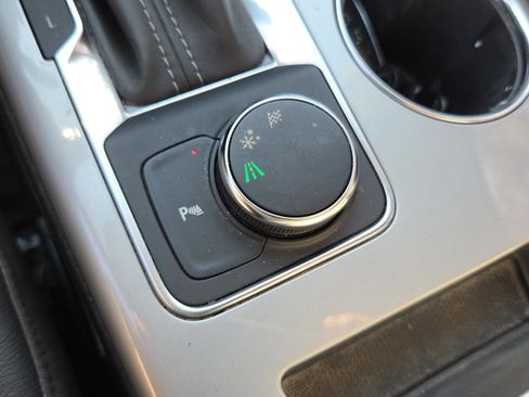 Used 2019 Chevrolet Blazer LT w/ LPO, Floor Liner Package image 16