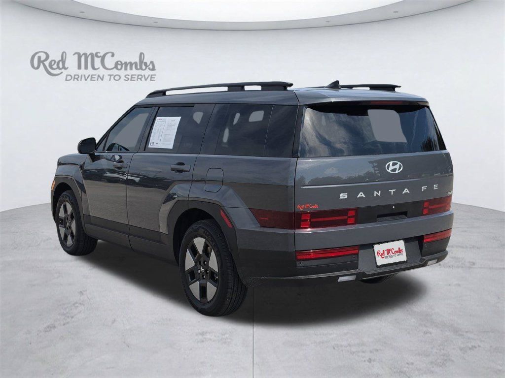 Used 2026 Hyundai Santa Fe SEL FWD image 4