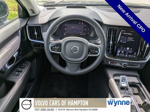 Certified 2025 Volvo S90 B6 Ultra AWD/4WD image 15