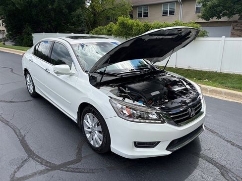 Used 2013 Honda Accord Touring image 22
