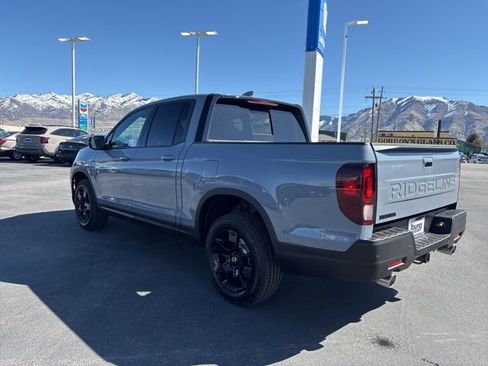 New 2026 Honda Ridgeline Black Edition image 5