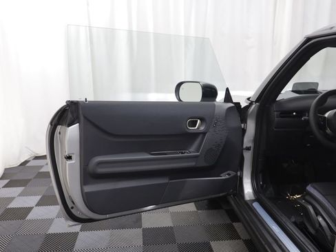 New 2026 MINI Cooper 2-Door Hardtop FWD image 5