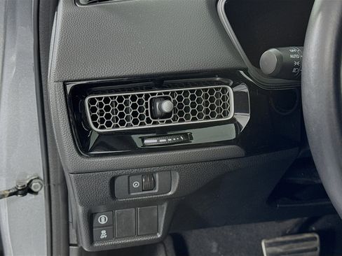 Certified 2023 Honda Civic Sport image 10