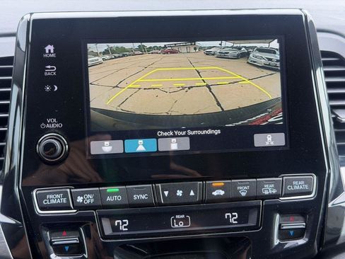 Used 2020 Honda Odyssey EX image 17