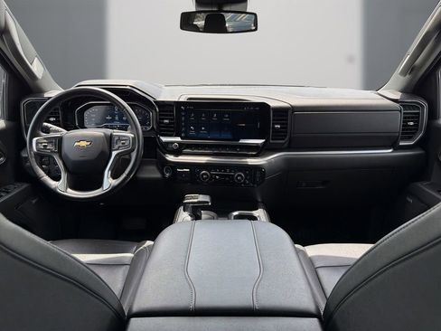 Certified 2023 Chevrolet Silverado 1500 LTZ AWD/4WD image 16