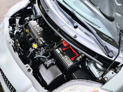 Used 2008 Toyota Yaris 2-Door Hatchback image 13