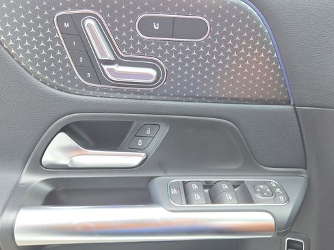 Certified 2026 Mercedes-Benz GLA 250 image 32