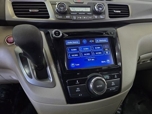 Used 2014 Honda Odyssey EX-L image 25