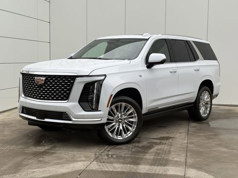 New 2026 Cadillac Escalade Luxury w/ Touring Package image 2