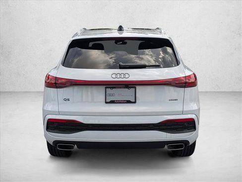 Certified 2025 Audi Q5 Premium w/ Premium Plus AWD/4WD image 7
