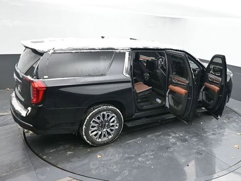 Used 2024 GMC Yukon XL Denali Ultimate image 72