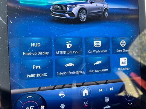 Used 2025 Mercedes-Benz GLC 43 AMG AMG GLC 43 image 43