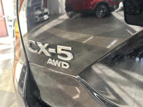 Used 2020 MAZDA CX-5 Touring image 7