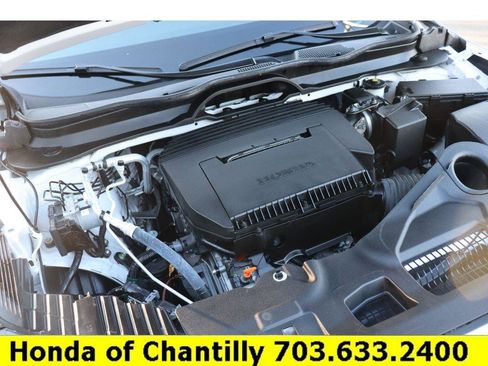 Certified 2025 Honda Pilot Elite image 36