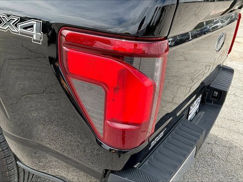 Used 2024 Ford F150 XLT AWD/4WD image 28