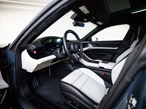 New 2026 Porsche Taycan Turbo AWD/4WD image 4