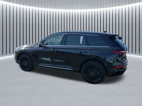 Used 2022 Lincoln Corsair Reserve w/ Equipment Group 201A AWD/4WD image 9