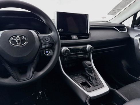 Certified 2023 Toyota RAV4 XLE AWD/4WD image 30