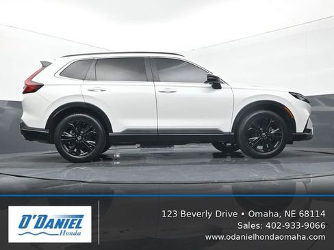 Used 2025 Honda CR-V Sport Touring image 13