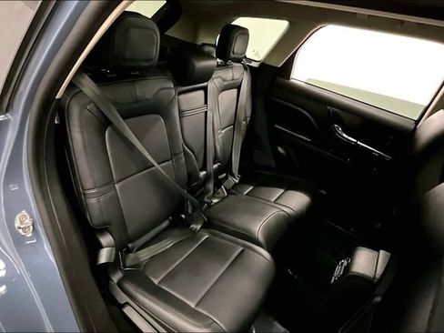 Used 2025 Lincoln Corsair Grand Touring w/ Equipment Group 302A AWD/4WD image 25