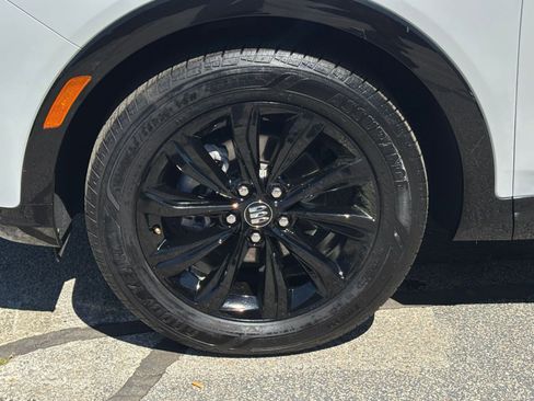 Used 2025 Buick Envista Sport Touring FWD image 30