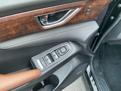 Certified 2025 Subaru Ascent Touring image 14