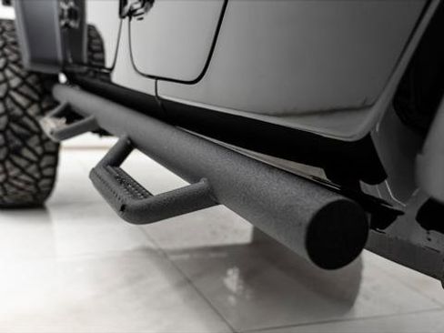 Used 2026 Jeep Gladiator Sport image 10