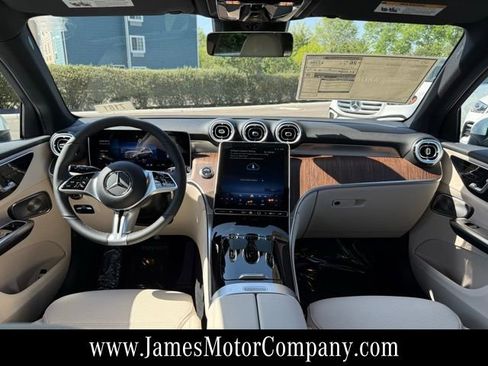 New 2026 Mercedes-Benz GLC 300 4MATIC image 14