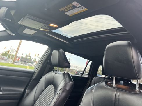 Used 2022 Toyota Highlander XSE image 23